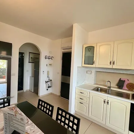 - Annamaria - Intero Vistamare - * リミニ